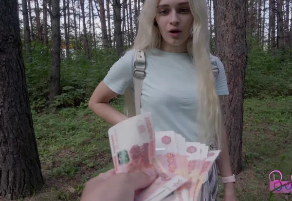 phim sex viet khau dam Dùng tiền gạ đụ tình nhân hám tiền ngay trong rừng vắng vẻ