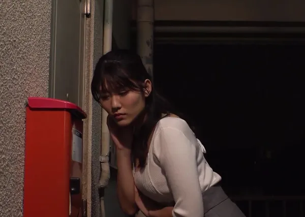 sex chồng yếu sinh lý Qua nhà phàn nàn gã hàng xóm ghê tởm vì tiếng phim sex quá to và cái kết